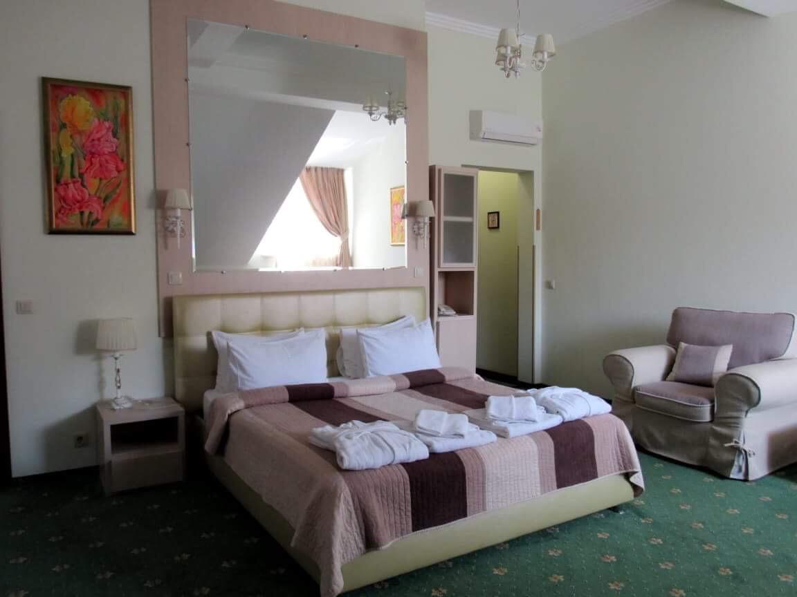Hotel And Restaurant Complex Lubokray Pereyaslav-Khmelʼnytsʼkyy Buitenkant foto